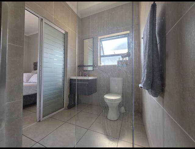 1 BEDROOM APARTMENT FOR SALE IN MODDERFONTEIN